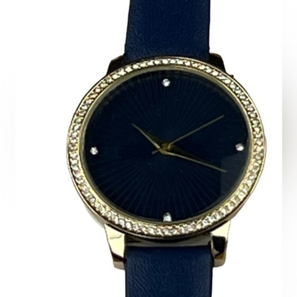 Manhattan - ’Blue’ Sparkle Watch. NWT